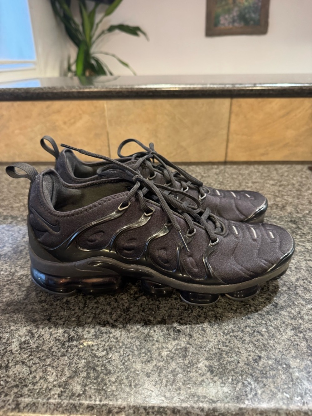 Nike Black VaporMax Plus All-Black Men's Sneakers - Picture 5 of 7